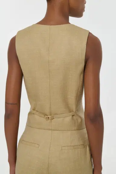 Gabriela Hearst Coleridge Vest in Hay Virgin Wool Silk with Linen | Thumbnail 6 Gabriela Hearst Coleridge Vest in Hay Virgin Wool Silk with Linen | Thumbnail 6
