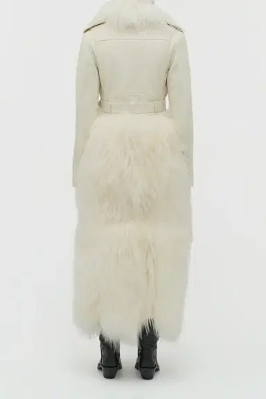 Gabriela Hearst Brymwylf Convertible Coat in White Textured Leather & Cashmere Shearling | Thumbnail 5 Gabriela Hearst Brymwylf Convertible Coat in White Textured Leather & Cashmere Shearling | Thumbnail 5