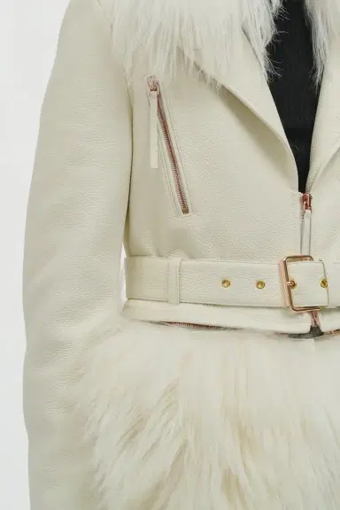 Gabriela Hearst Brymwylf Convertible Coat in White Textured Leather & Cashmere Shearling | Thumbnail 7 Gabriela Hearst Brymwylf Convertible Coat in White Textured Leather & Cashmere Shearling | Thumbnail 7