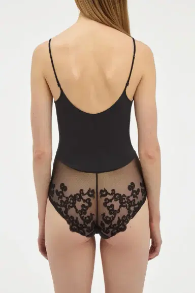 Gabriela Hearst Wynona Bodysuit in Black Recycled Nylon Lace | Thumbnail 4 Gabriela Hearst Wynona Bodysuit in Black Recycled Nylon Lace | Thumbnail 4