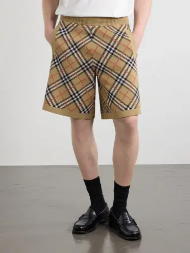 Burberry Straight-Leg Knitted Checked Cotton-Blend Shorts - Men | Thumbnail 3