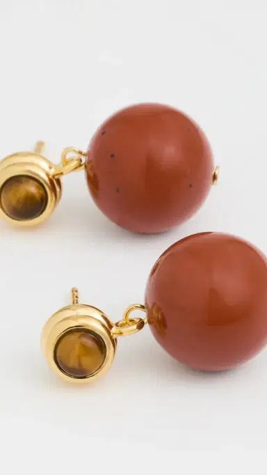 Dévé La Chapelle Earrings | Thumbnail 4 Dévé La Chapelle Earrings | Thumbnail 4