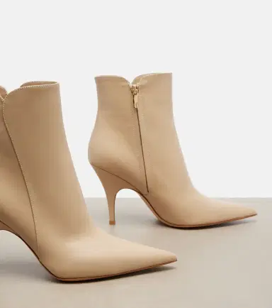 Gianvito Rossi Leather ankle boots | Thumbnail 3 Gianvito Rossi Leather ankle boots | Thumbnail 3