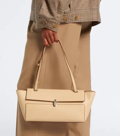 Savette Symmetry Trapeze Medium leather shoulder bag | Thumbnail 6