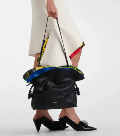 Loewe Flamenco leather clutch | Thumbnail 5