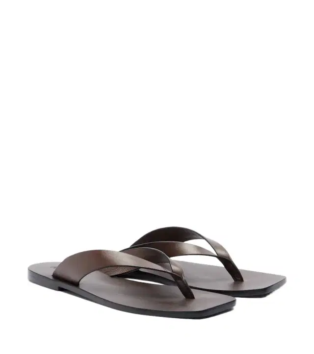 A.Emery A. Emery Kinto leather thong sandals