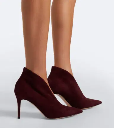 Gianvito Rossi Vania suede pumps | Thumbnail 5 Gianvito Rossi Vania suede pumps | Thumbnail 5