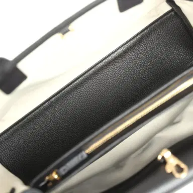 Chanel Chanel Medium "Urban Essential" East West Shopping Tote Black Caviar Gold Hardware | Thumbnail 9 Chanel Chanel Medium "Urban Essential" East West Shopping Tote Black Caviar Gold Hardware | Thumbnail 9