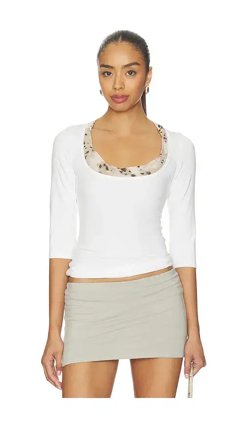 Geel Thompson Top
