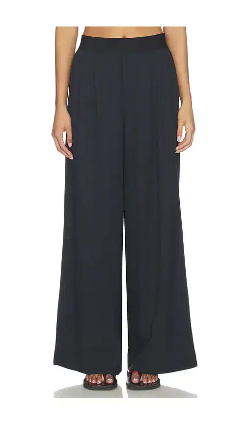 Beyond Yoga Exposed Elastic Trousers
