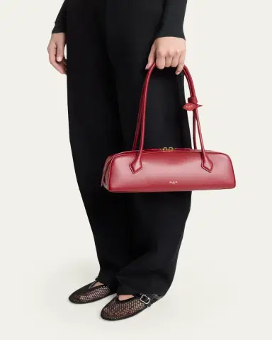 Alaïa Le Teckel Medium Shoulder Bag in Leather | Thumbnail 2 Alaïa Le Teckel Medium Shoulder Bag in Leather | Thumbnail 2