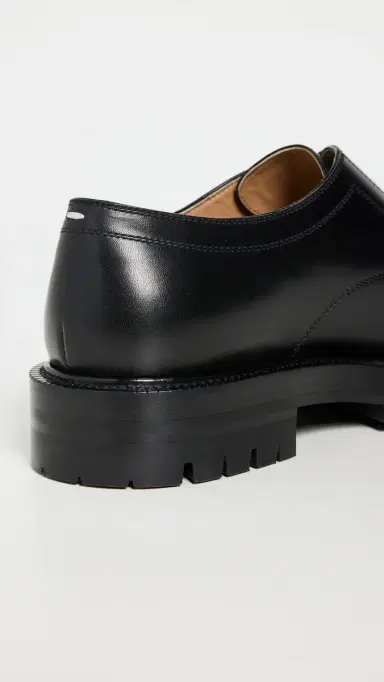 Maison Margiela Tabi County Lace-Up Shoes Black | Thumbnail 3