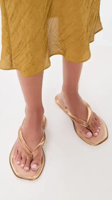 Dolce Vita Jozey Jelly Flip Flops Mocha | Thumbnail 3