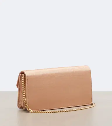 Valentino Garavani VLogo embellished wallet on chain | Thumbnail 3 Valentino Garavani VLogo embellished wallet on chain | Thumbnail 3