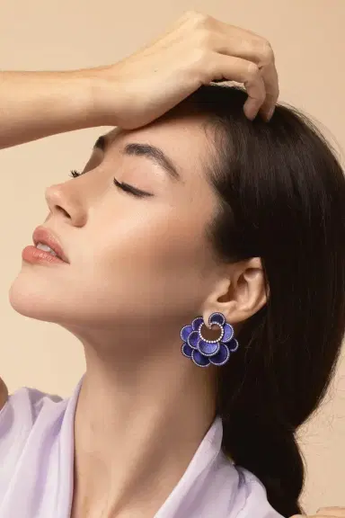 SABOO FINE JEWELS Scalloped Diamond Earrings | Thumbnail 3 SABOO FINE JEWELS Scalloped Diamond Earrings | Thumbnail 3
