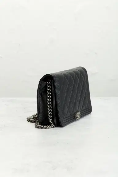 chanel Chanel Caviar Boy Wallet On Chain | Thumbnail 4