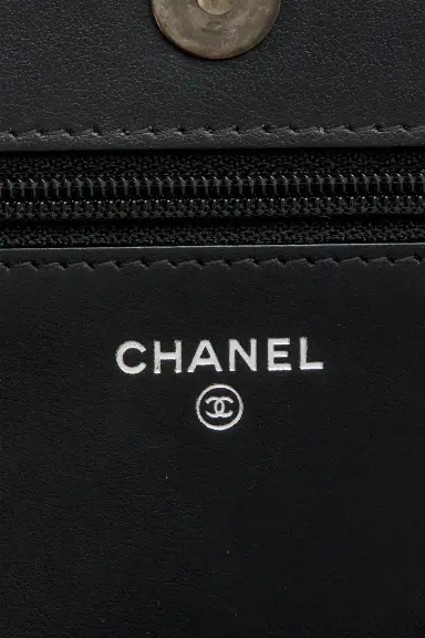 chanel Chanel Caviar Boy Wallet On Chain | Thumbnail 5