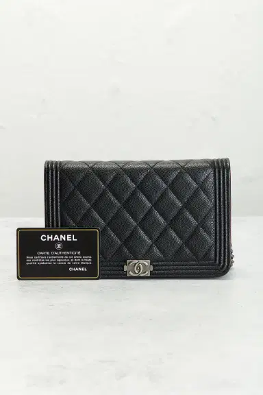 chanel Chanel Caviar Boy Wallet On Chain | Thumbnail 10