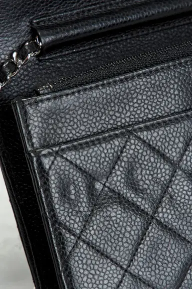 chanel Chanel Caviar Classic Wallet On Chain | Thumbnail 9