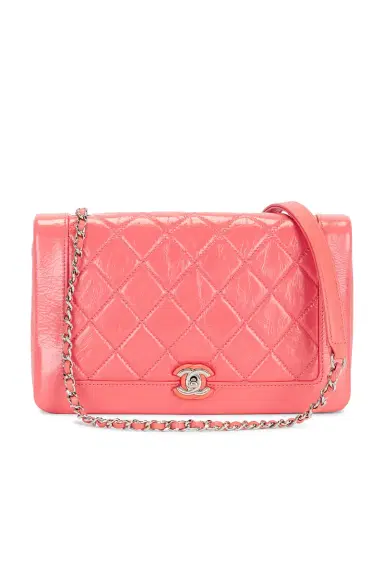 Chanel Chanel Crumpled Calfskin Vintage Full Flap Bag | Thumbnail 1 Chanel Chanel Crumpled Calfskin Vintage Full Flap Bag | Thumbnail 1