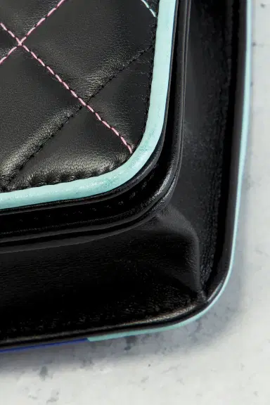 chanel Chanel Lambskin Wallet On Chain | Thumbnail 9