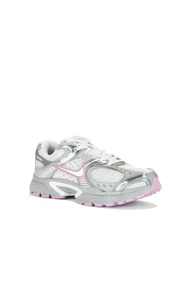 Nike V5 Runner Sneaker | Thumbnail 2 Nike V5 Runner Sneaker | Thumbnail 2