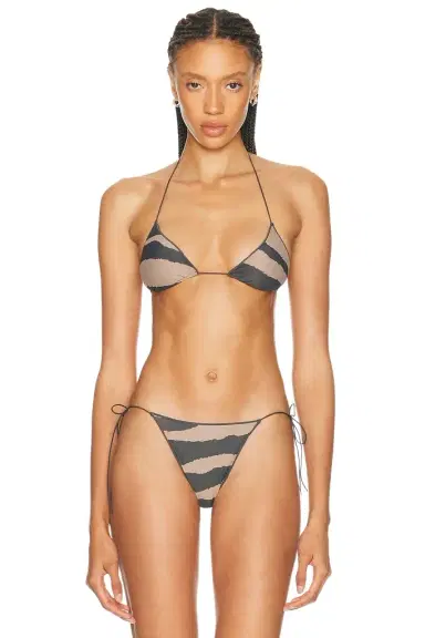 Tropic of C The C Praia Bikini Top | Thumbnail 1