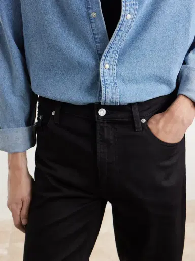 Frame Modern Straight-Leg Jeans - Men | Thumbnail 5 Frame Modern Straight-Leg Jeans - Men | Thumbnail 5
