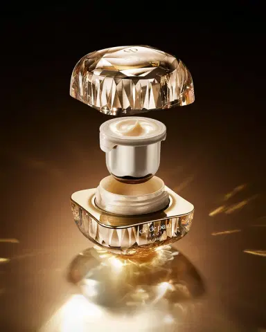 CLÉ DE PEAU BEAUTÉ La Creme Refill, 1 oz. | Thumbnail 3 CLÉ DE PEAU BEAUTÉ La Creme Refill, 1 oz. | Thumbnail 3