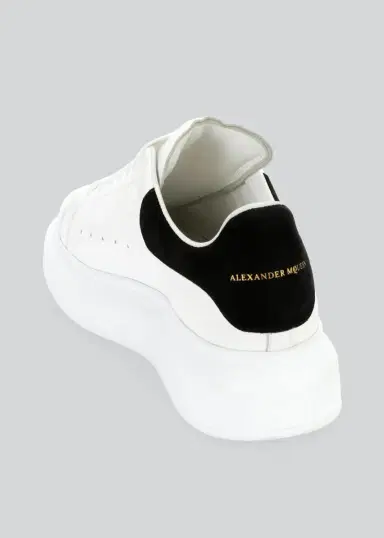Alexander McQueen Oversized Sneakers | Thumbnail 4 Alexander McQueen Oversized Sneakers | Thumbnail 4