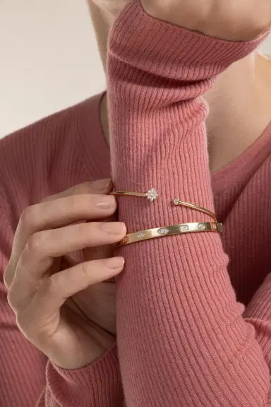 KWIAT Diamond Star Open Bangle Bracelet | Thumbnail 3