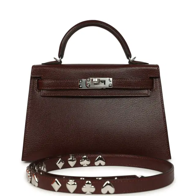 HERMÈS Hermes "Clou De Coeur" Kelly Sellier 20 Terre Chevre Chamkila Palladium Hardware