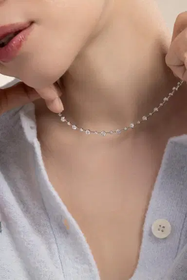 KWIAT Diamond Alternating Starry Night Necklace | Thumbnail 3