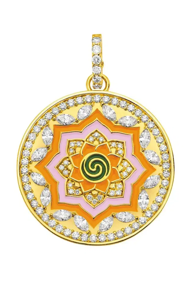 BUDDHA MAMA Diamond Clementine Mandala Pendant