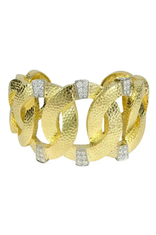 DAVID WEBB Diamond Hammered Athena Cuff Bracelet