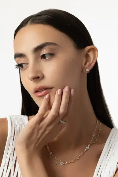 KWIAT Diamond Petite Star Stud Earrings | Thumbnail 3