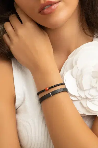 ROBERTO DEMEGLIO One Diamond Square Matte Black Scacco Stretch Bracelet | Thumbnail 3