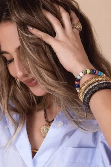 Carolina Bucci Rainbow Pavé Cuore Pendant | Thumbnail 2
