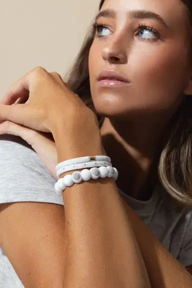ROBERTO DEMEGLIO White Ceramic Section Pura Bracelet | Thumbnail 4 ROBERTO DEMEGLIO White Ceramic Section Pura Bracelet | Thumbnail 4