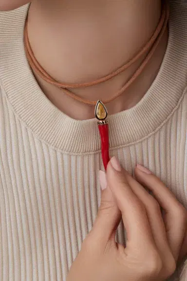 DEZSO BY SARA BELTRÁN Yellow Sapphire Cornetto Pendant | Thumbnail 4 DEZSO BY SARA BELTRÁN Yellow Sapphire Cornetto Pendant | Thumbnail 4