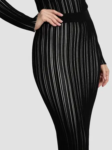 Chiara Boni La Petite Robe Women's Kalika Rib-Knit Midi-Skirt | Thumbnail 6