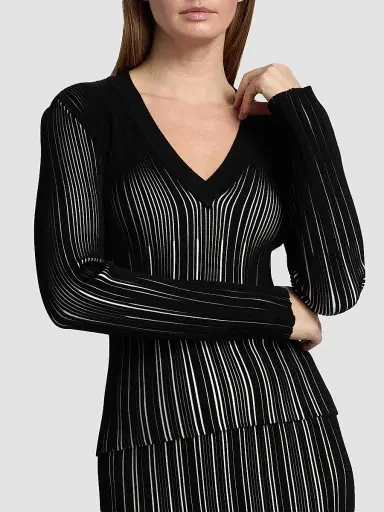 Chiara Boni La Petite Robe Women's Briar Rib-Knit V-Neck Top - Black White - Size XS | Thumbnail 6 Chiara Boni La Petite Robe Women's Briar Rib-Knit V-Neck Top - Black White - Size XS | Thumbnail 6