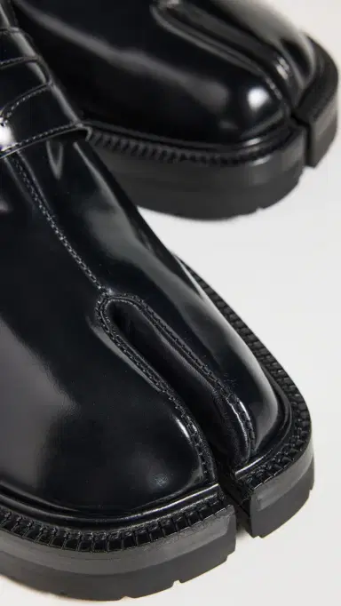 Maison Margiela Tabi County Loafers Black | Thumbnail 5