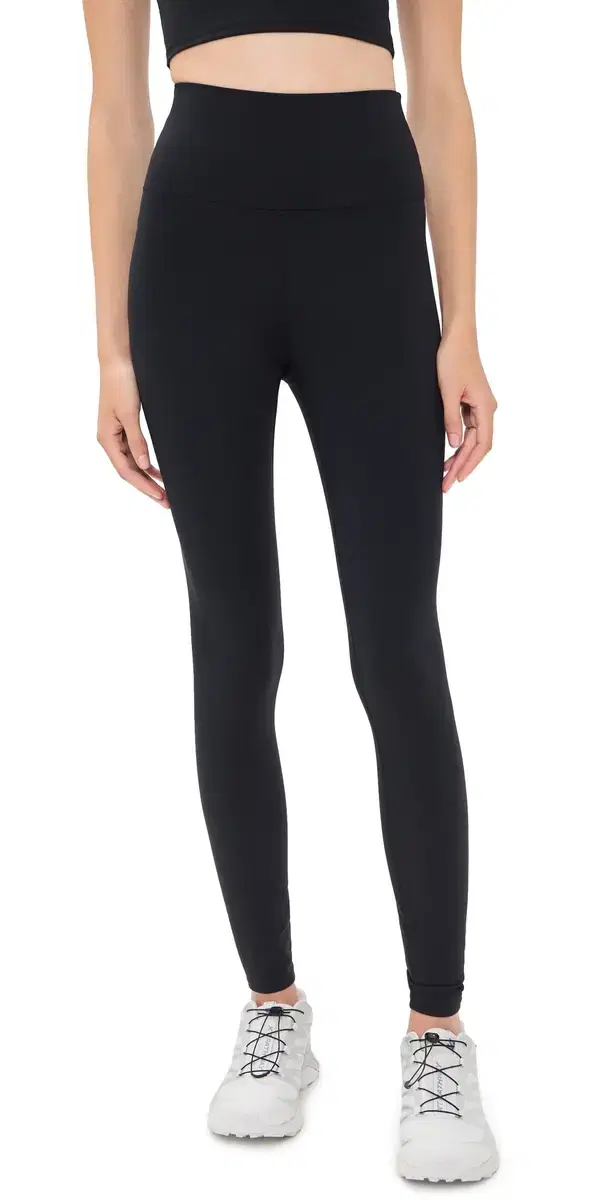 Beach Riot Piper Full eggings Black