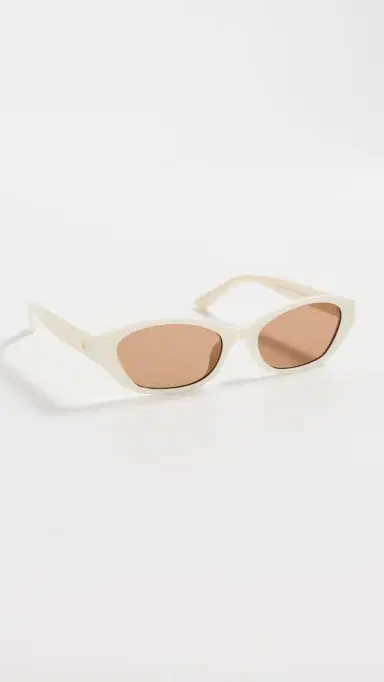 AIRE Moonstone Sunglasses | Thumbnail 4