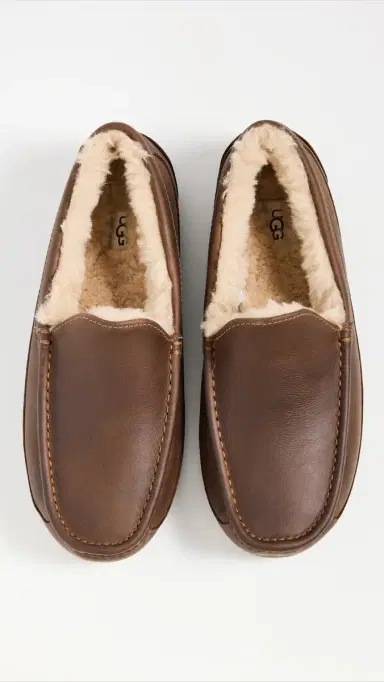 UGG Ascot Leather Slippers Tan 9 | Thumbnail 4