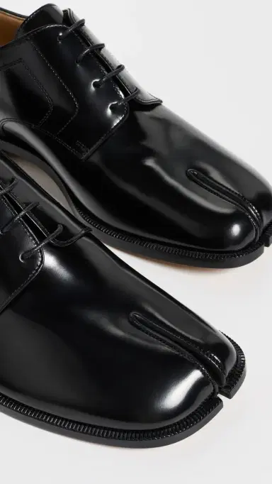 Maison Margiela Tabi City Lace-Ups Black | Thumbnail 6