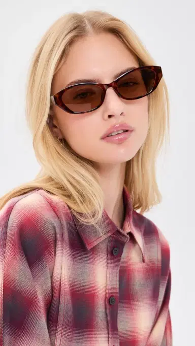 AIRE Moonstone Sunglasses | Thumbnail 3