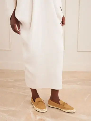 Tory Burch The Raffia Boaty Bow-detail Raffia-trimmed Suede Loafers | Thumbnail 2