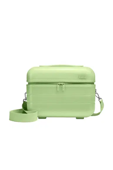 Away The Train Case | Thumbnail 1 Away The Train Case | Thumbnail 1
